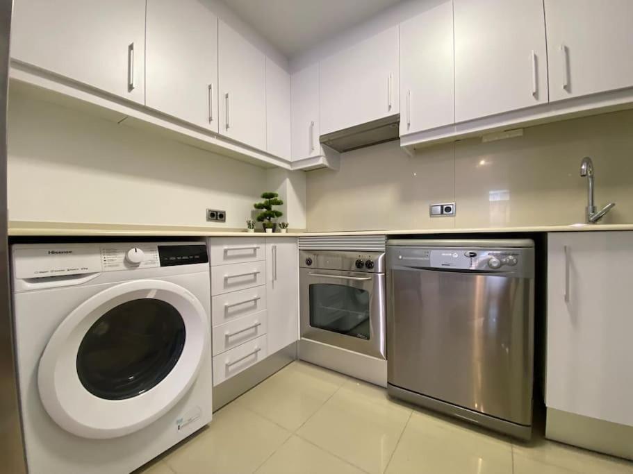 דירות ולנסיה Executive Style Near Downtwon מראה חיצוני תמונה