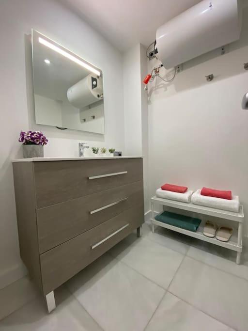 דירות ולנסיה Executive Style Near Downtwon מראה חיצוני תמונה
